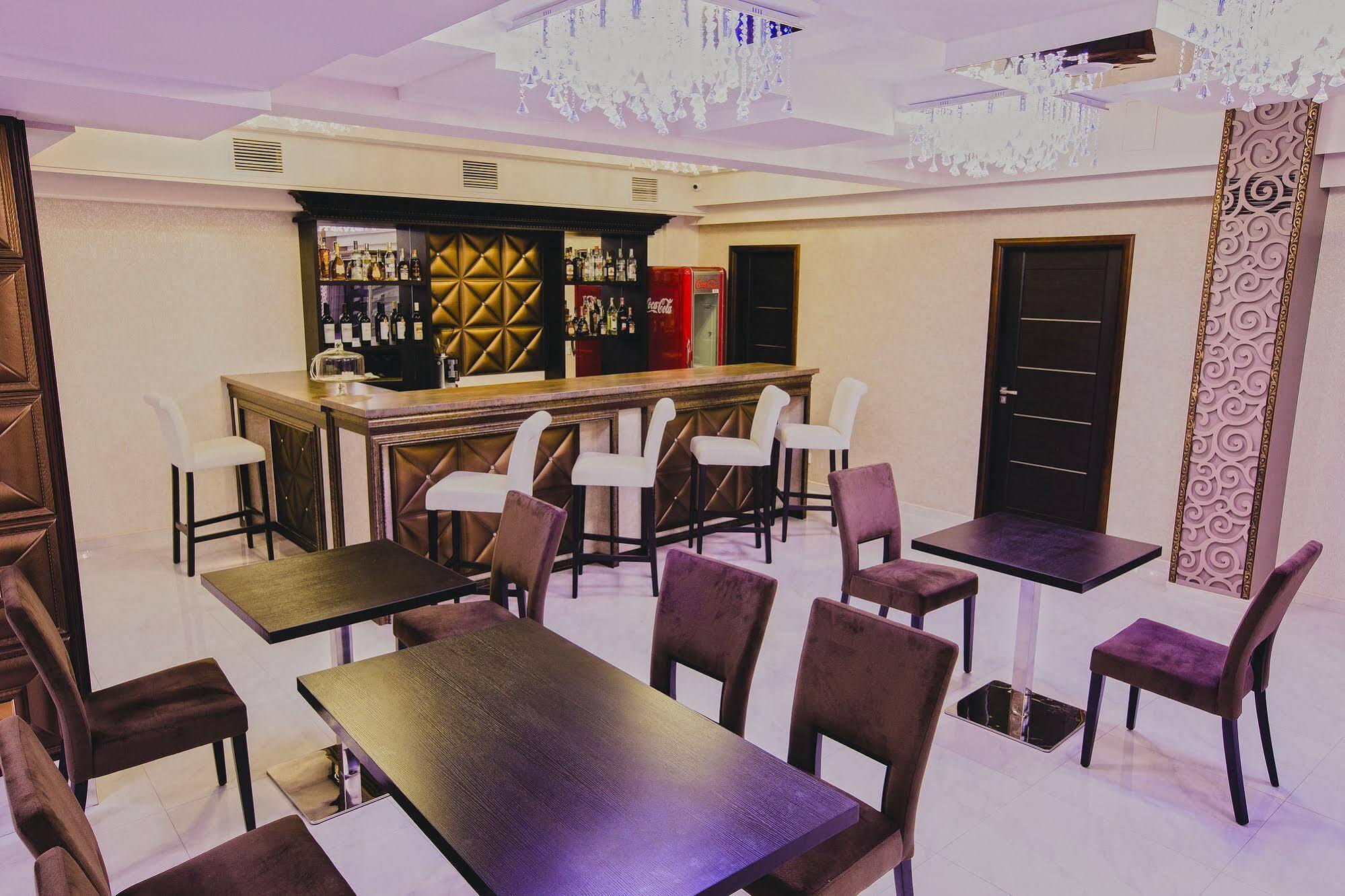 Aria Hotel Chisinau Ngoại thất bức ảnh