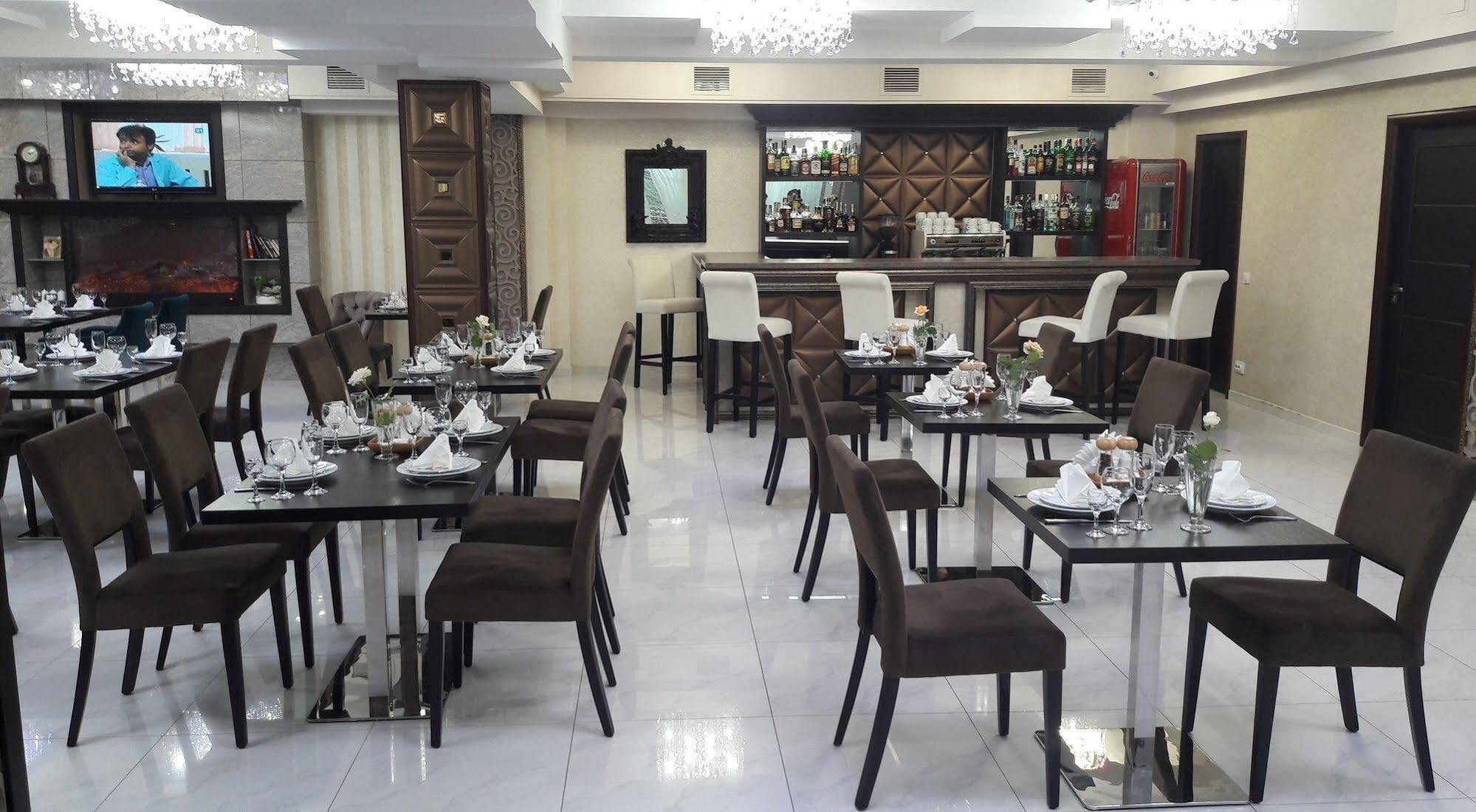 Aria Hotel Chisinau Ngoại thất bức ảnh
